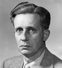Headshot of Quinn McNemar
